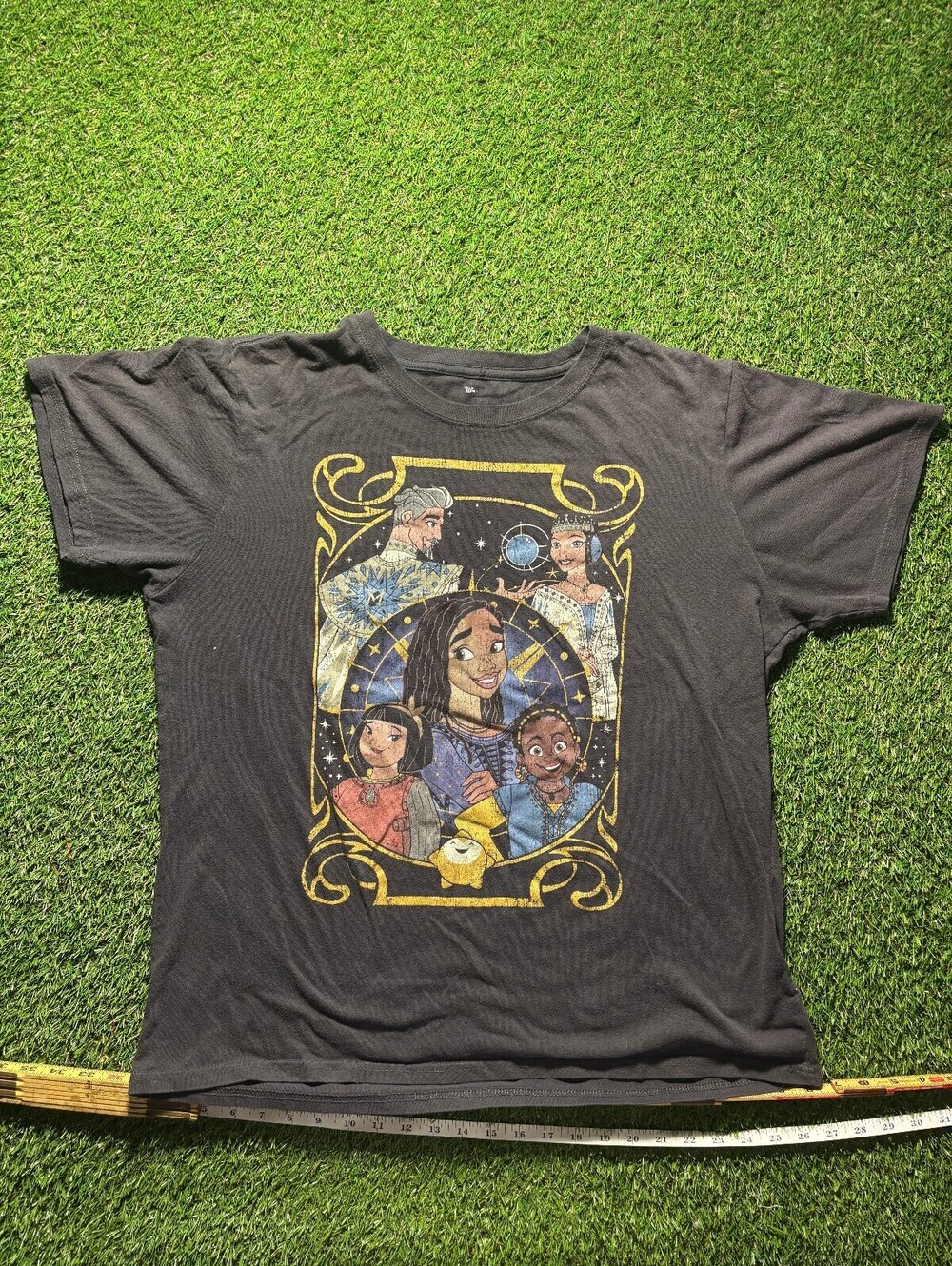 disney wish t-shirt XL